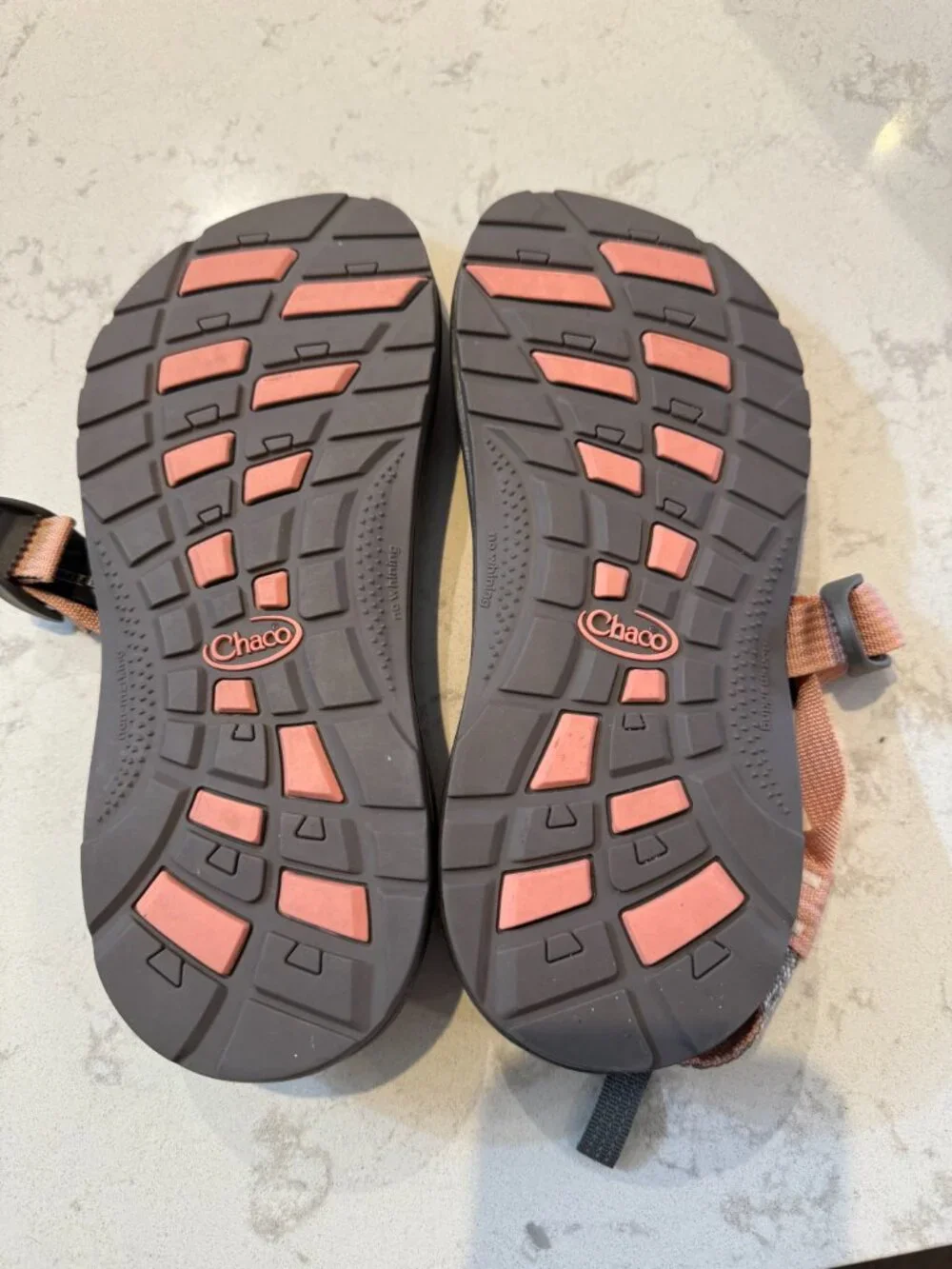 NEW Chaco Kids Youth Size 6 Sport Sandals | Pink & Gray | Never Worn